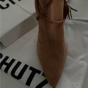 Schultz Fadhila Brownie boots size 10 New